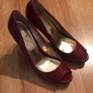 Red, faux alligator 3” Stilettos